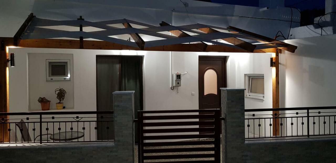 Grandmother'S House Apartment Psinthos Exterior foto